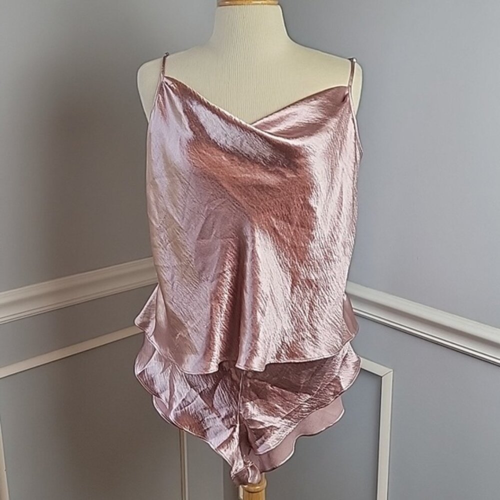 VICTORIA'S SECRET Metallic Pink Satin 2 Piece Cami Shorts Lounge Pajama‎ Set XL